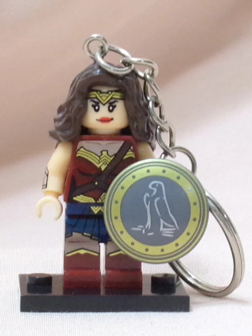 Minifigure Keychain - Custom Wonder Women with Shield + Stand Marvel New